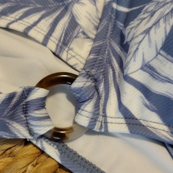 Cupshe blue and white bikini set - Picture 4 of 11